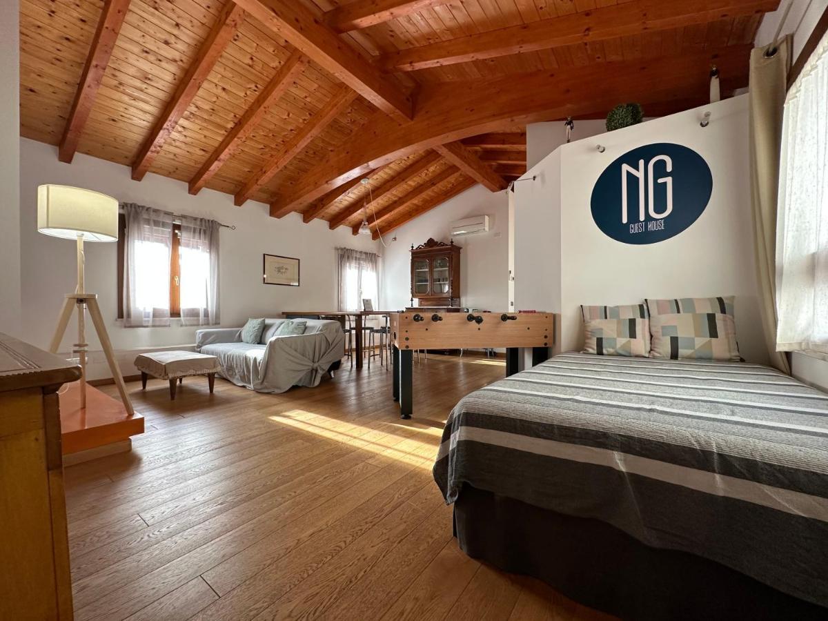 Ng Guest House Il Ris Сассари Экстерьер фото