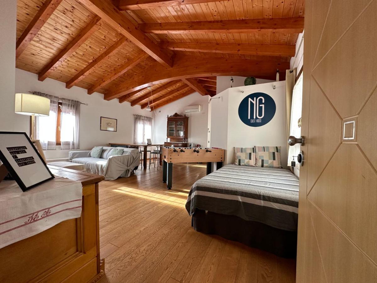 Ng Guest House Il Ris Сассари Экстерьер фото