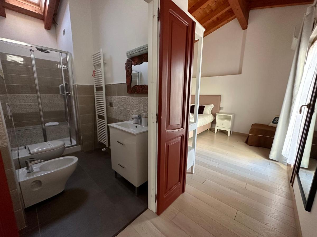 Ng Guest House Il Ris Сассари Экстерьер фото
