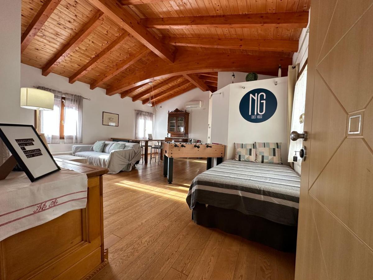 Ng Guest House Il Ris Сассари Экстерьер фото
