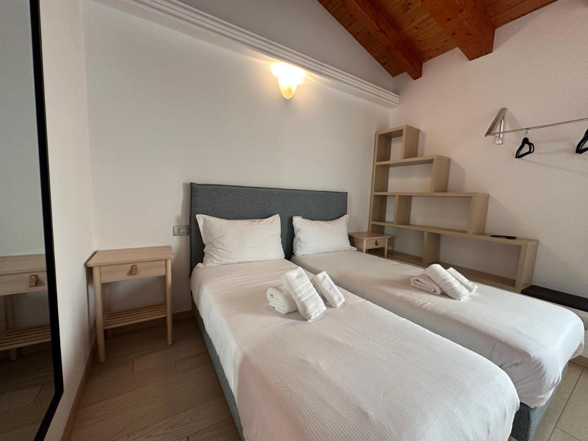 Ng Guest House Il Ris Сассари Экстерьер фото
