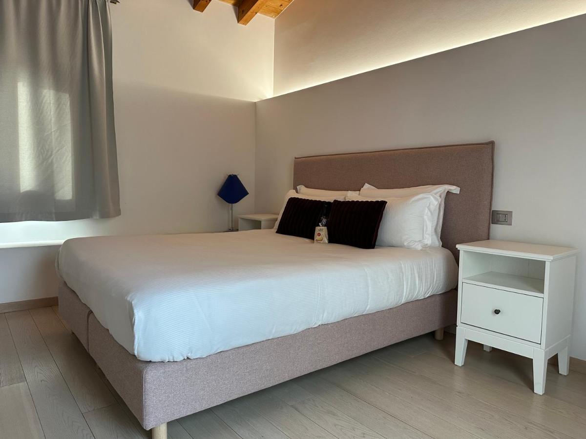Ng Guest House Il Ris Сассари Экстерьер фото